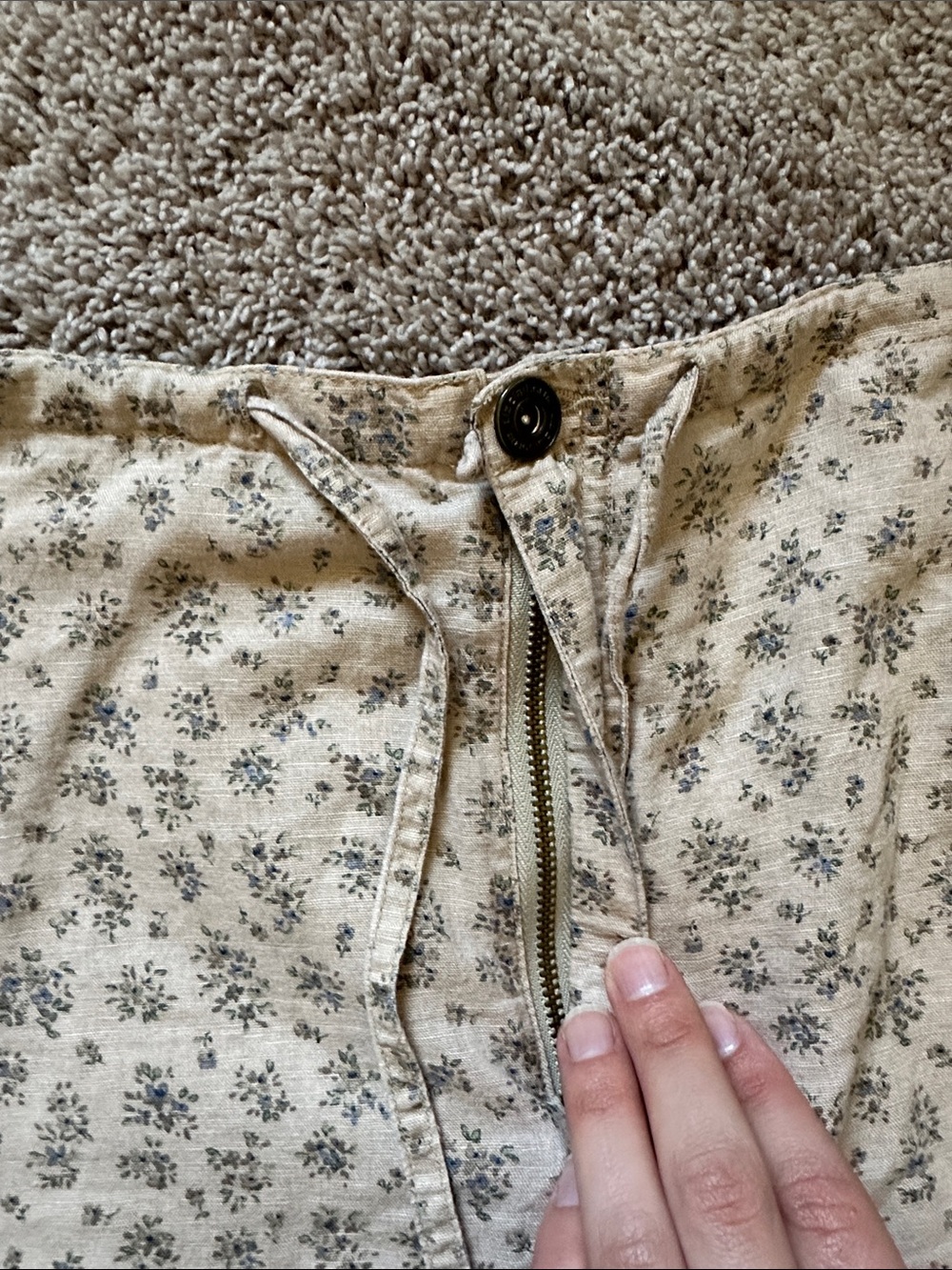 Vintage Liz Claiborne Women’s Linen Floral Button-Front midi/maxi Skirt - Picture 3 of 8